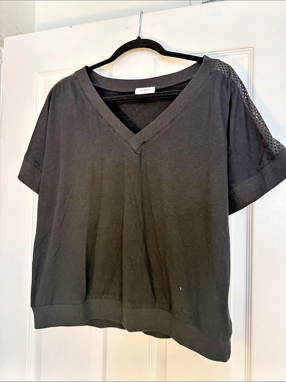Umgee Black Short Sleeve Top Like New